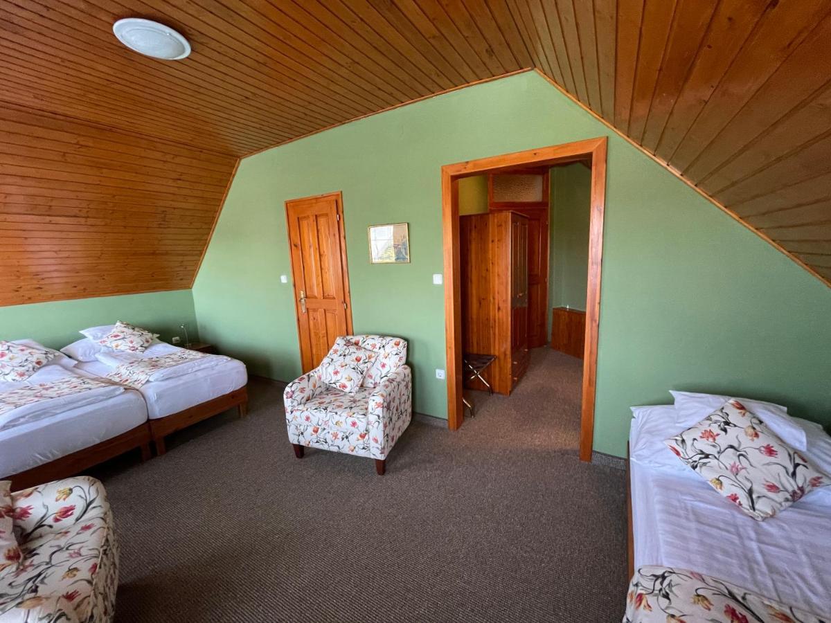 Villa Astoria Balatongyörök Εξωτερικό φωτογραφία