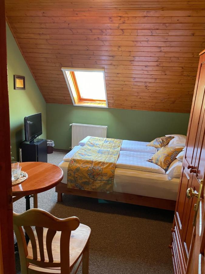 Villa Astoria Balatongyörök Εξωτερικό φωτογραφία