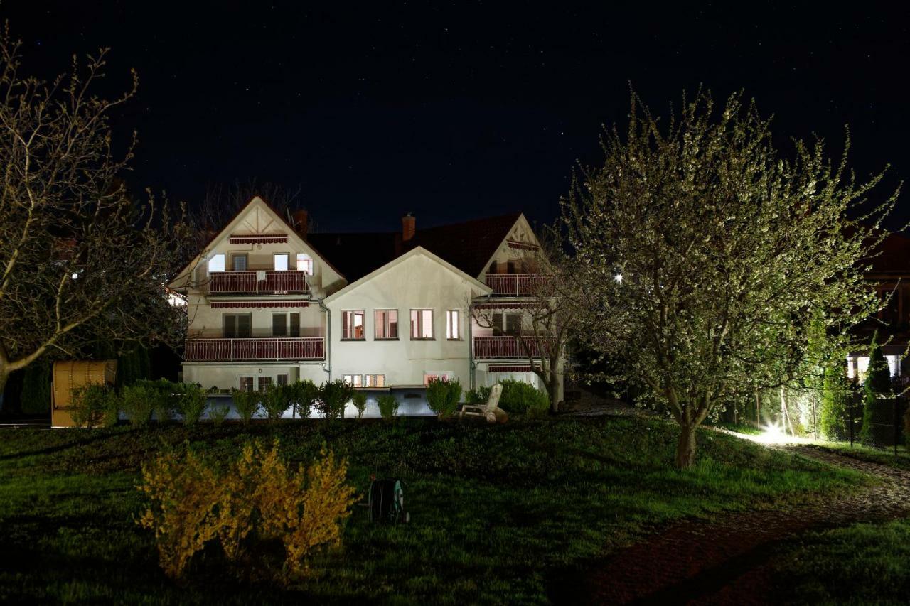 Villa Astoria Balatongyörök Εξωτερικό φωτογραφία